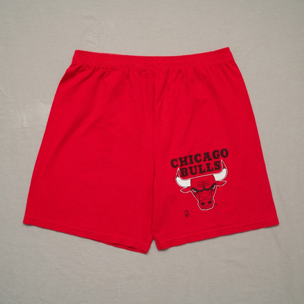 Vintage 90s Chicago Bulls Logo Athletic Gym Short USA Made Adult‎ XL Red